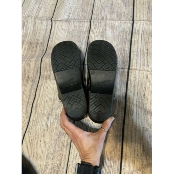 Dansko 39 Emerald Green Snake Scale Pattern Nursing Clogs Womens Shoe Size 8.5 - Picture 6 of 11